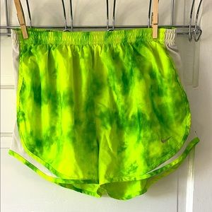 Nike Women’s Tempo Running Shorts